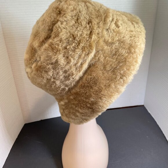 Vintage Womens Tan Faux Fur Bucket Hat main image 6